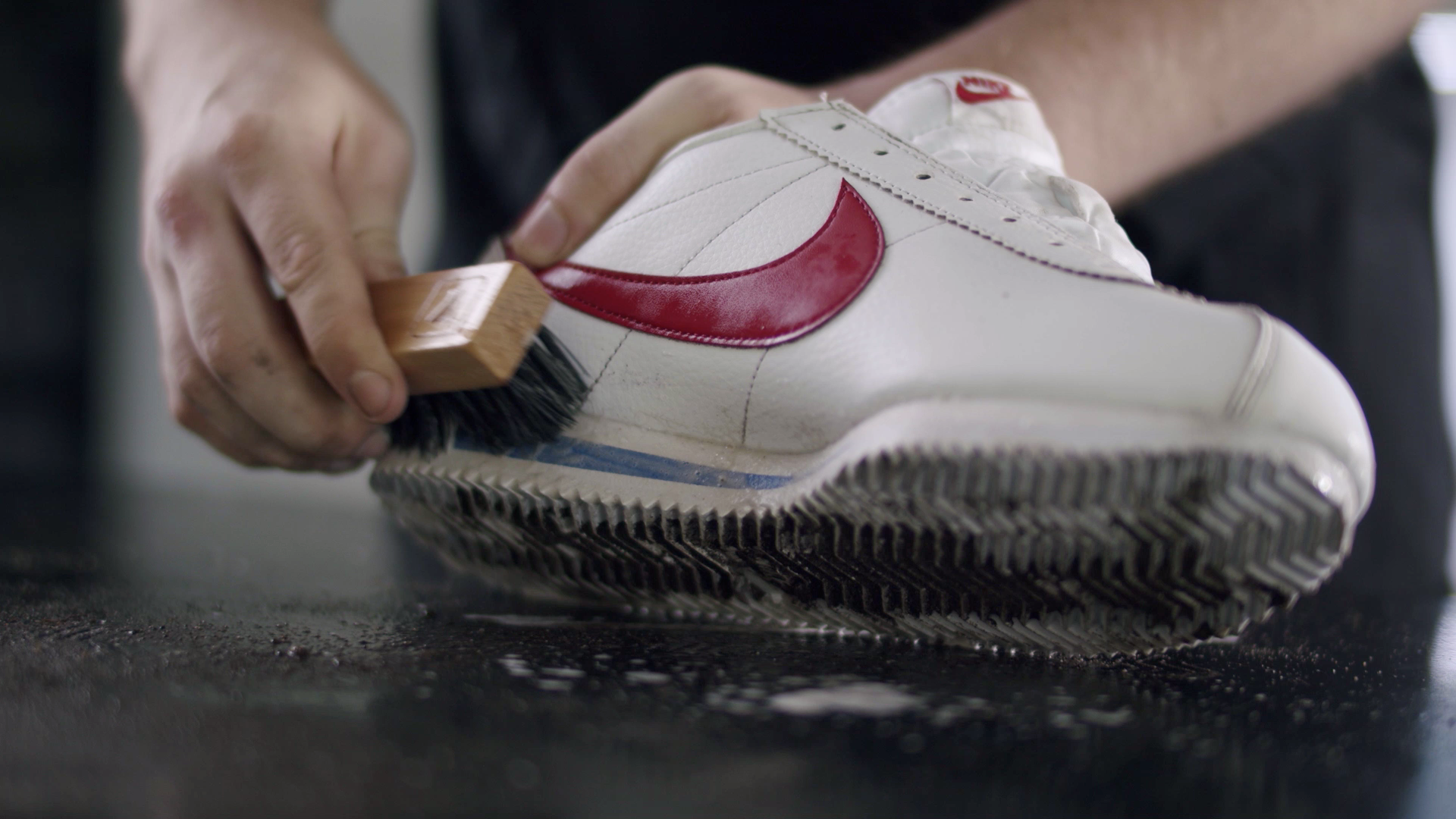 How To Clean Nike Cortez