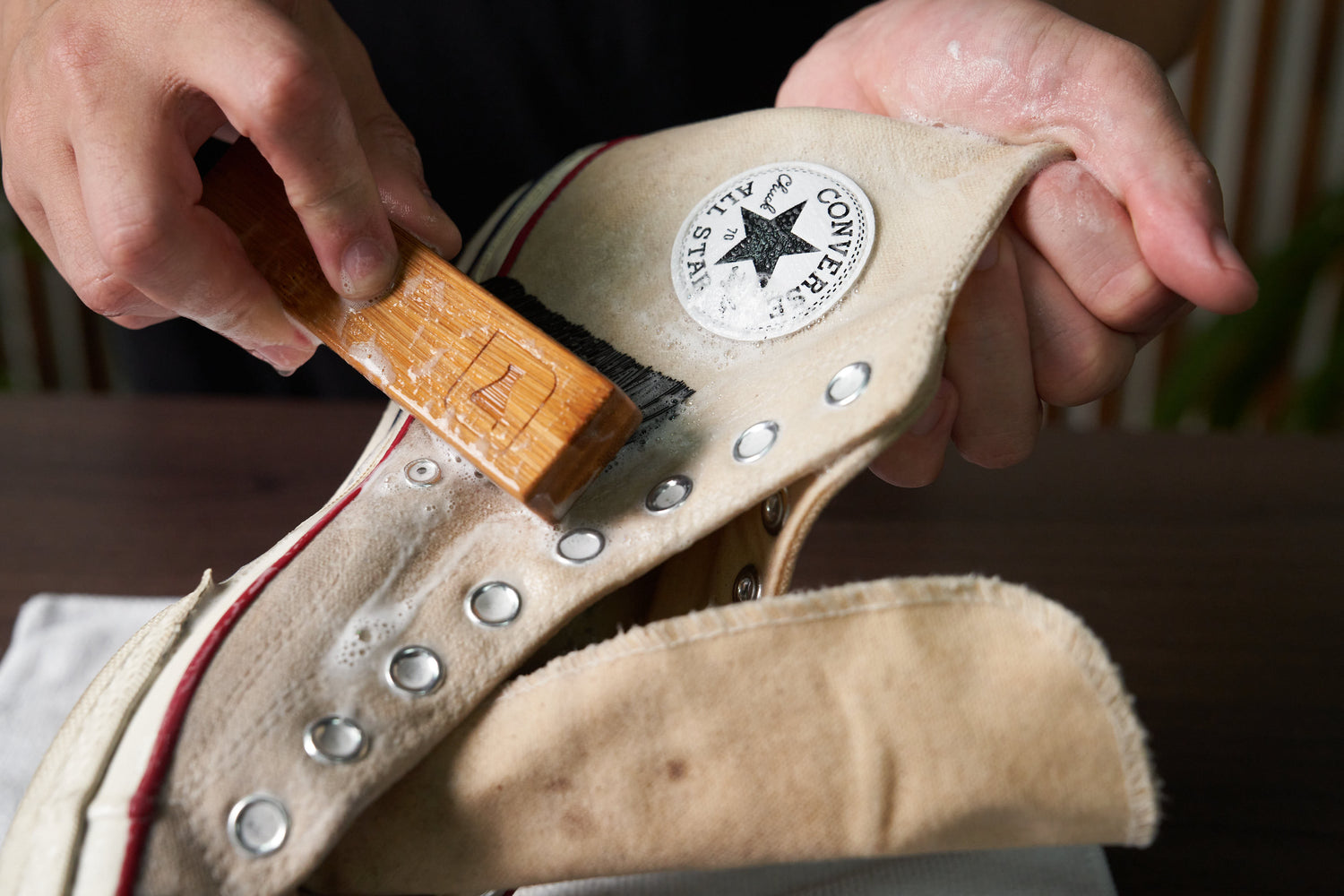How To Clean Converse Chuck Taylor All Star Classic
