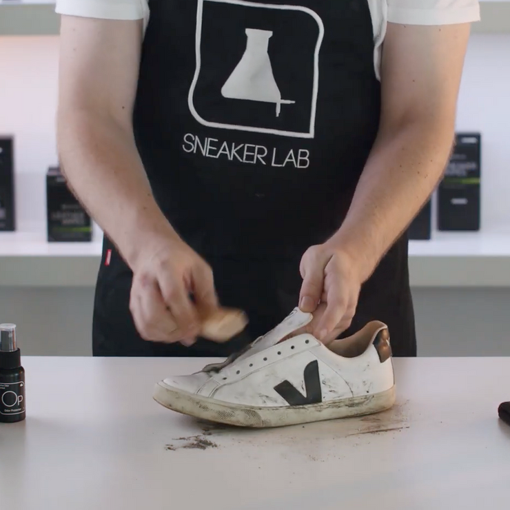 How To Clean Sneakers – Sneaker LAB