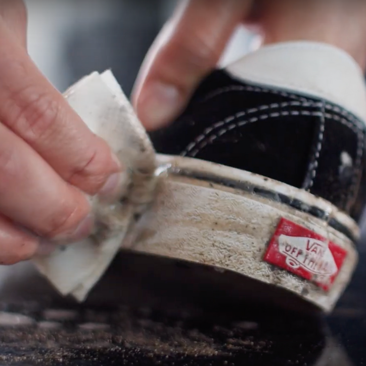 How do you wash 2025 vans sneakers